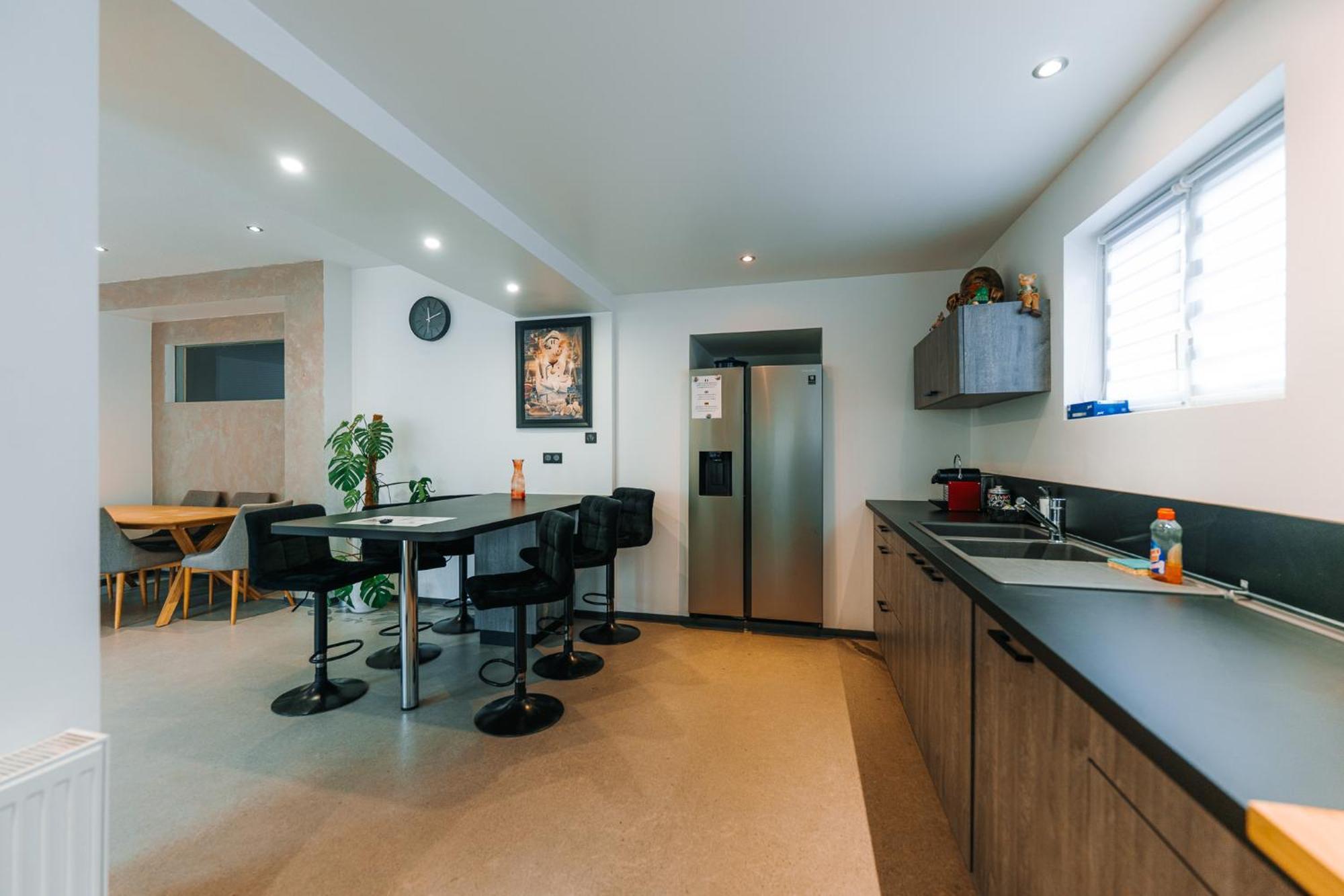 Apartment Grand Rez De Jardin